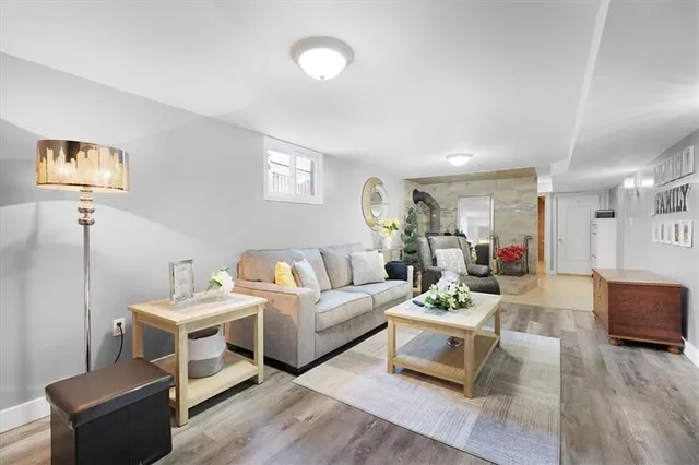 Additional image 31 of 3 BYWOOD Cres