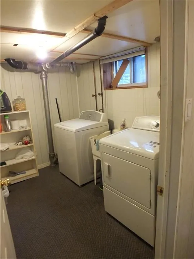 Additional image 17 of 101 ALBANY Ave