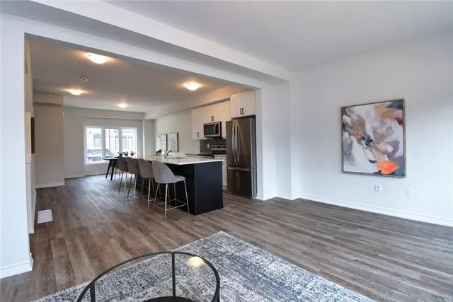 Additional image 9 of 187 WILSON St Unit 2