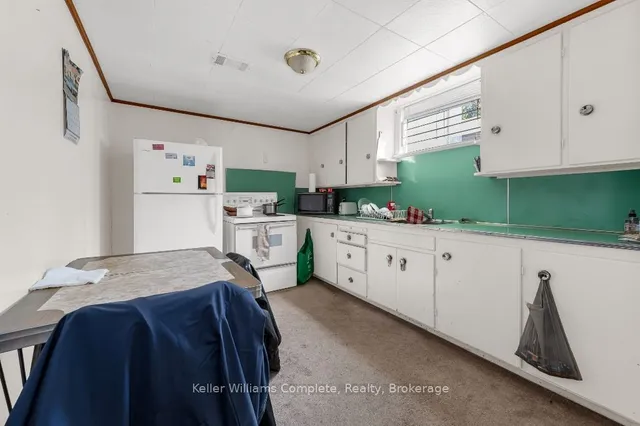 Additional image 24 of 139 Tragina Ave