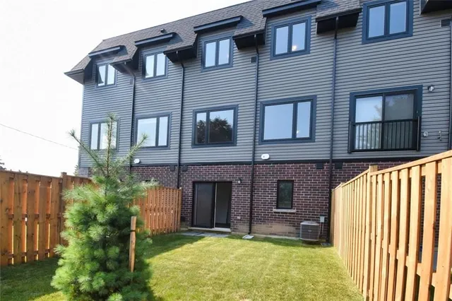 Additional image 38 of 187 WILSON St Unit 2