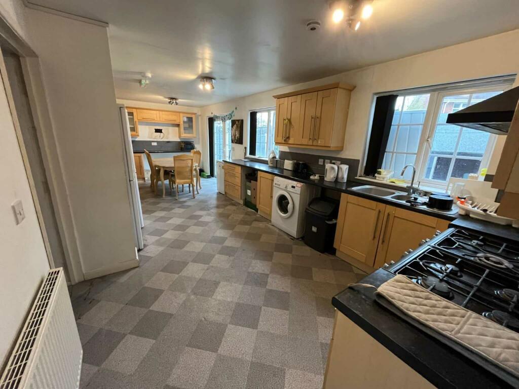 Additional image 2 of Room 4, Bach Mill Drive, Hall Green, B28 0XN