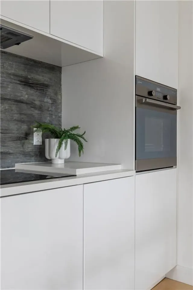 Additional image 17 of 36 JAMES St Unit 702