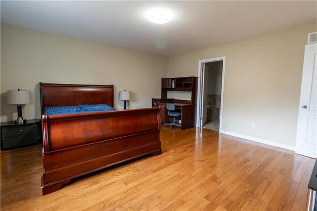 Additional image 13 of 59 KOPPERFIELD Lane