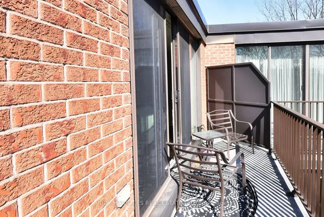 Additional image 39 of 150 Wilson St Unit PH3