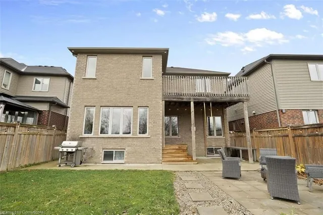 Additional image 43 of 4 Thornbury Crt