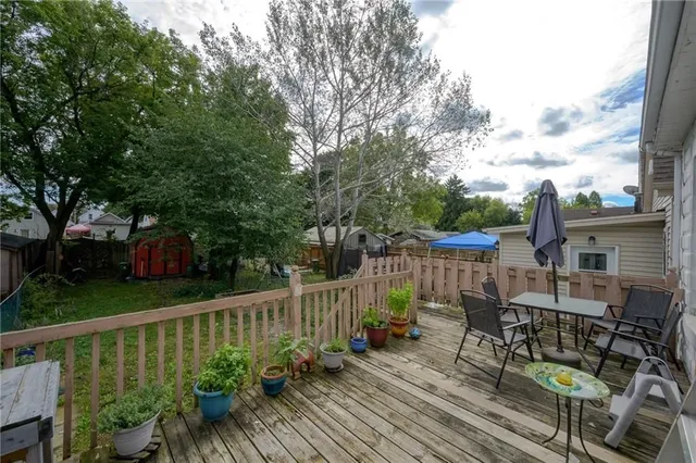 Additional image 20 of 93 EAST 23RD St