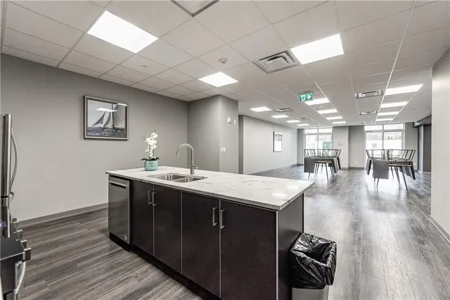 Additional image 15 of 81 ROBINSON St Unit 103