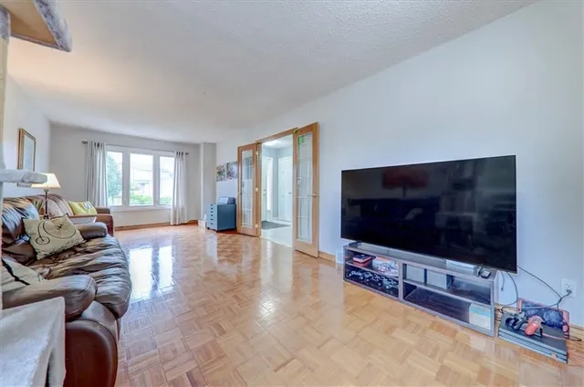 Additional image 10 of 31 VEGA Cres