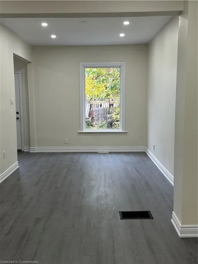 Additional image 22 of 57 Beach Rd