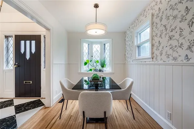 Additional image 12 of 111 LAKE AVENUE Dr