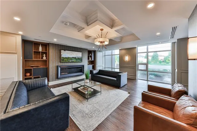 Additional image 29 of 460 DUNDAS St Unit 705