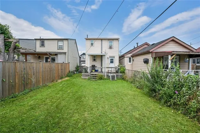 Additional image 26 of 174 GRACE Ave