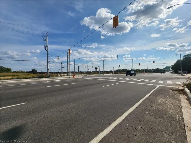 Additional image 18 of 559 Dundas St