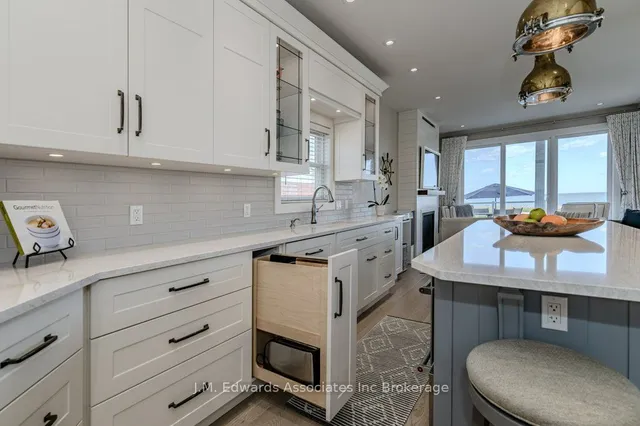 Additional image 12 of 795 BEACH Blvd