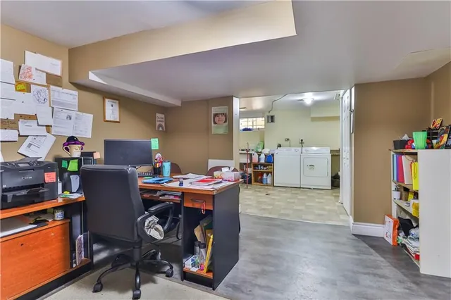 Additional image 32 of 162 DELAWARE Ave