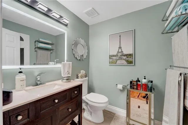 Additional image 36 of 524 CALDER St