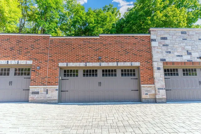 Additional image 40 of 397 King St Unit 215