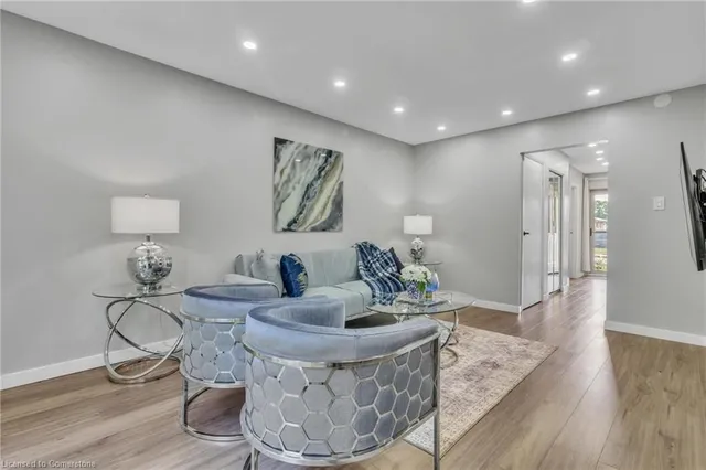 Additional image 14 of 6 Congress Cres