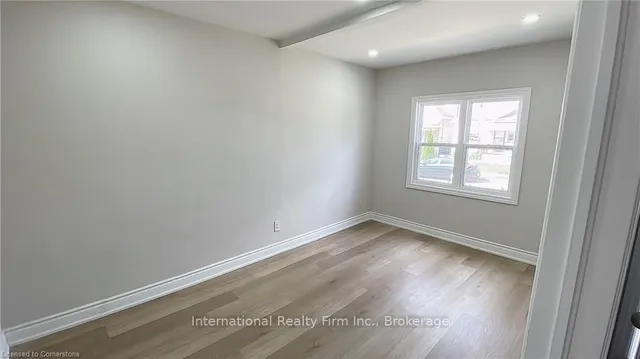 Additional image 15 of 32 Vansitmart Ave