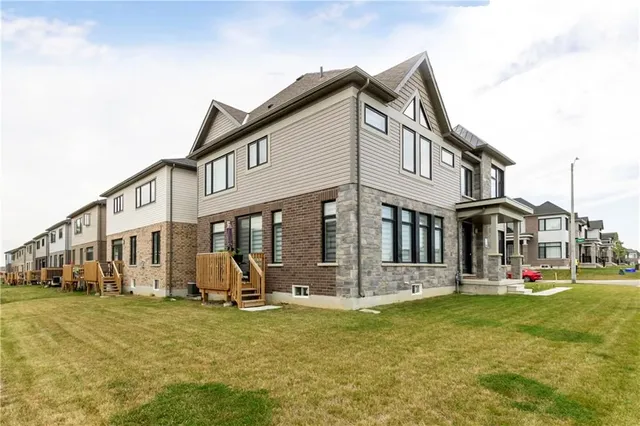 Additional image 5 of 3 YALE DRIVE Dr