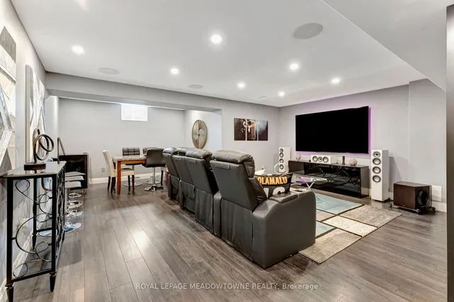 Additional image 31 of 35 Midhurst Hts Unit 20