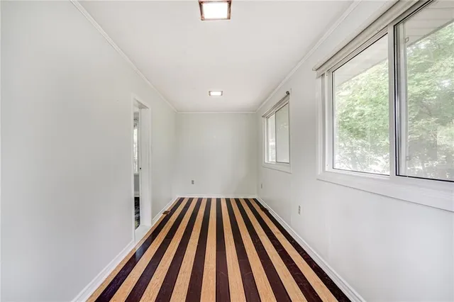 Additional image 14 of 170 LAKE Ave