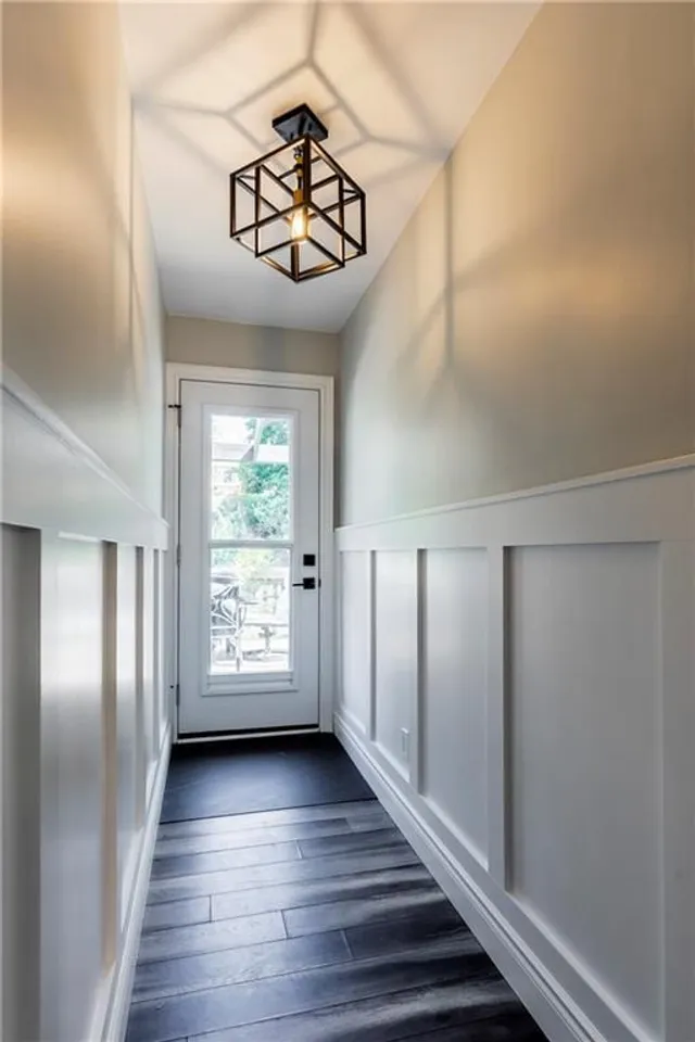 Additional image 24 of 317 GLENHOLME Ave