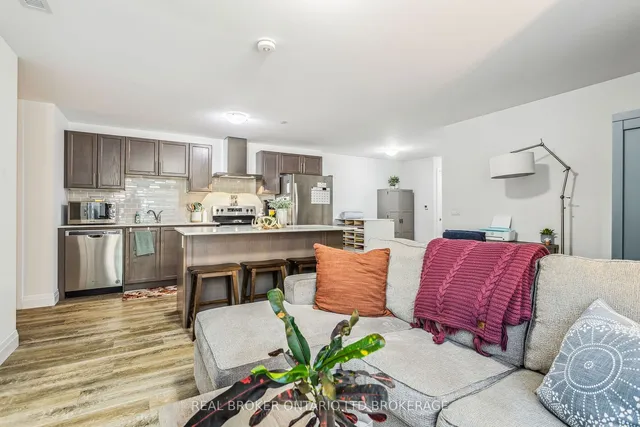 Additional image 20 of 1 REDFERN Ave Unit 220