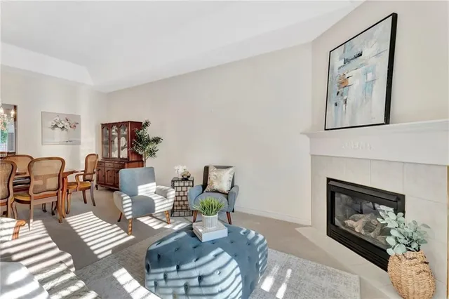 Additional image 21 of 14 NORTHERN BREEZE Blvd