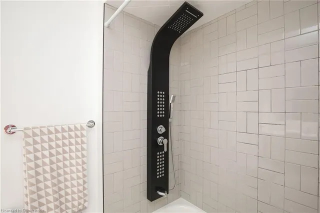 Additional image 21 of 76 Pinewarbler Dr