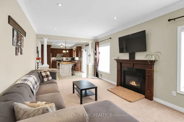 Additional image 7 of 11 Vision Pl