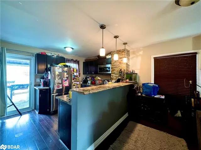 Additional image 5 of 229 Tragina Ave