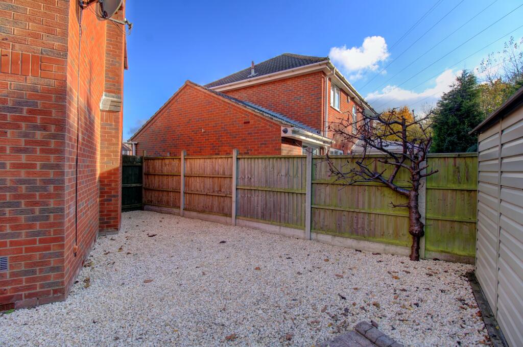 Additional image 26 of Lindisfarne, Tamworth, B77