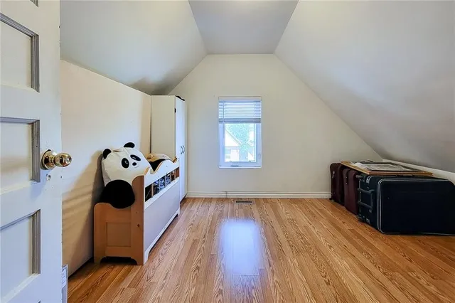 Additional image 29 of 56 ARTHUR Ave