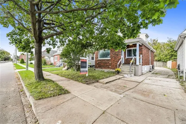 Additional image 4 of 149 WEIR St