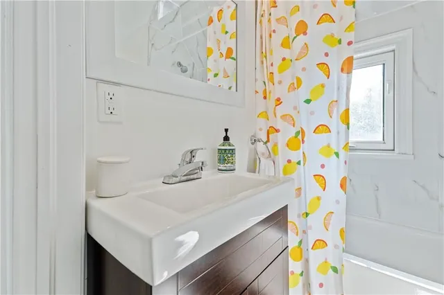 Additional image 19 of 126 CAVELL Ave