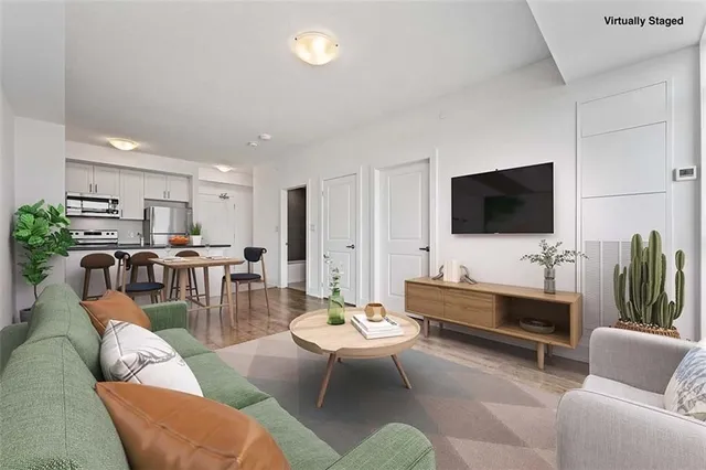 Additional image 12 of 460 Dundas St Unit 803