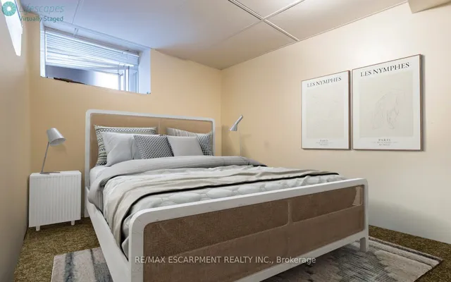 Additional image 20 of 24 Carrick Ave