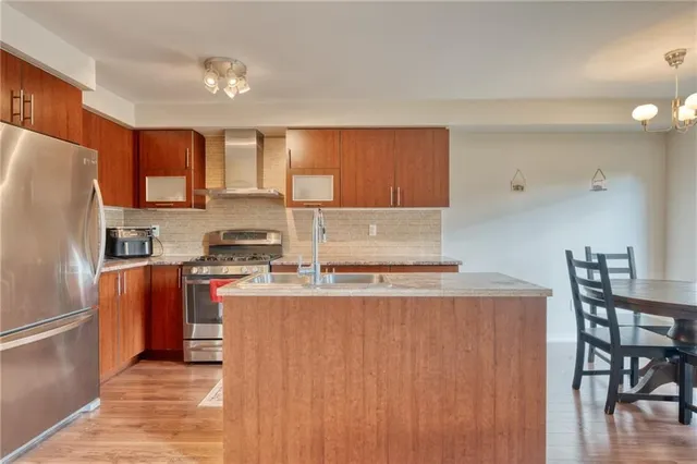 Additional image 7 of 299 WINDWOOD Dr