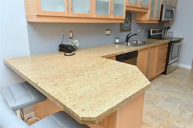 Additional image 12 of 8 CARMICHAEL Trail