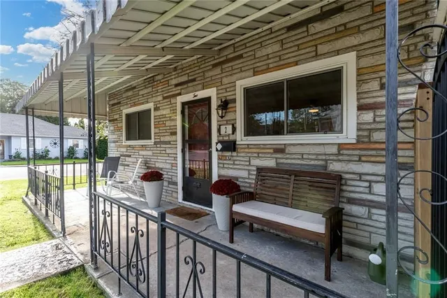 Additional image 5 of 2 JAMES St