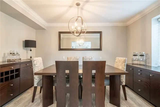 Additional image 15 of 16 NOBLE KIRK Dr