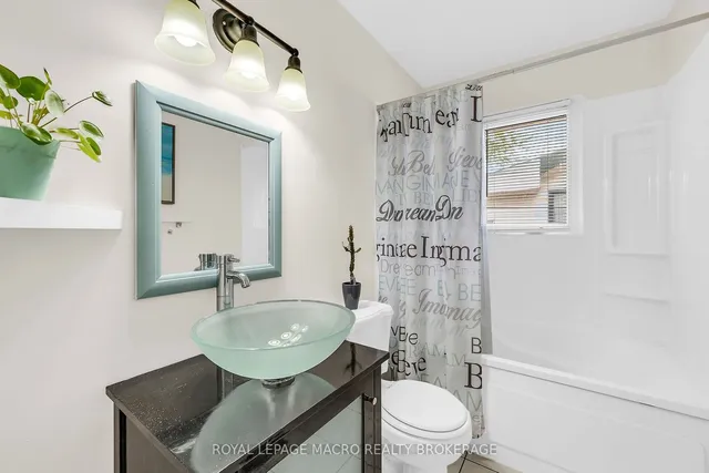 Additional image 15 of 142 Normanhurst Ave