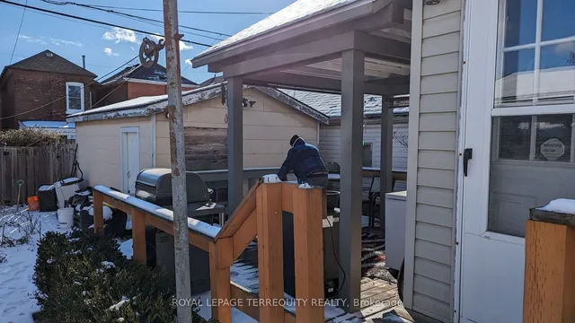 Additional image 11 of 24 Cheever St