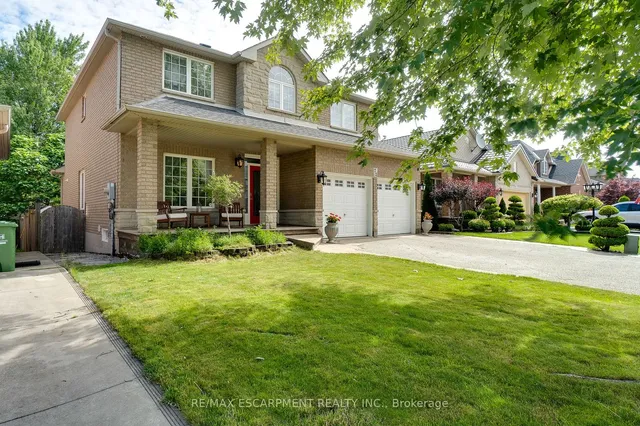 72 Sidney Cres