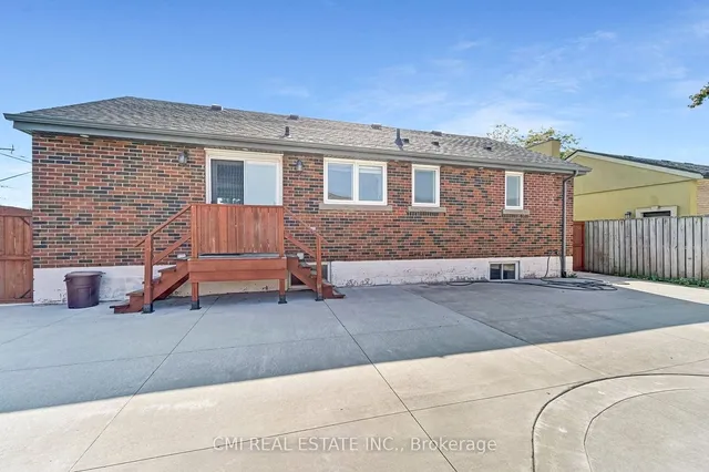 Additional image 33 of 301 Christina Ave