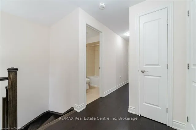 Additional image 26 of 84 HEMING Tr