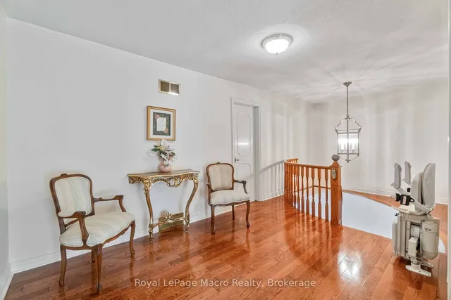 Additional image 36 of 80 Margaret Ave