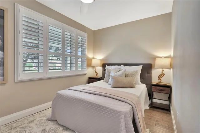 Additional image 17 of 240 PARKSIDE Dr